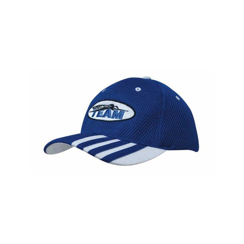 Breathable cap with flat embroidery