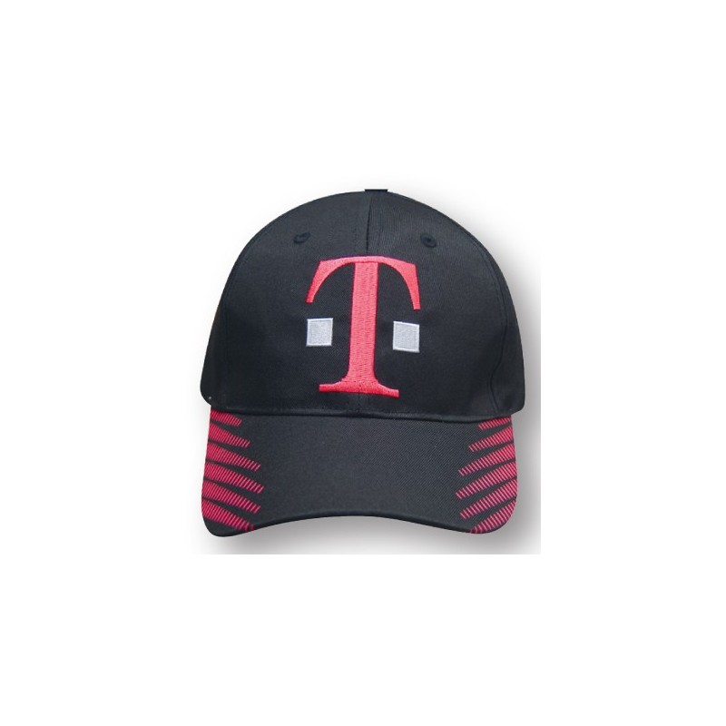 Promotional cap with flat embroidery